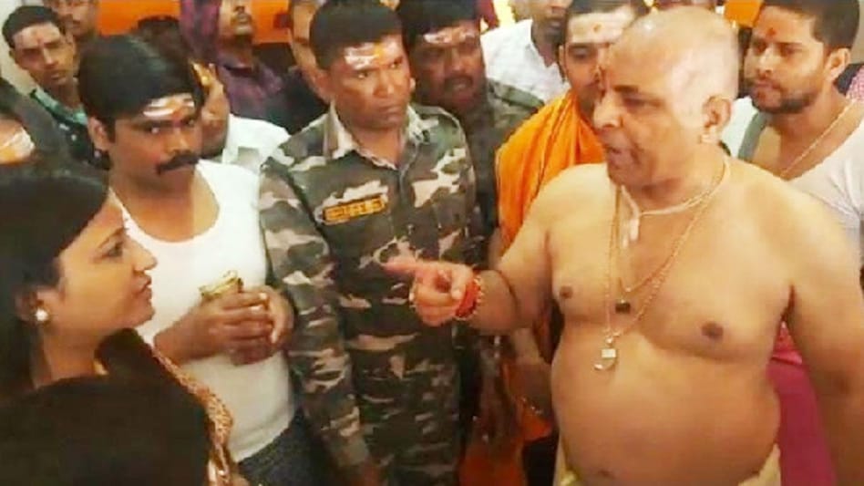 बाबा वैद्यनाथ मंदिर की व्यवस्था देख भड़कीं विधायक अंबा प्रसाद