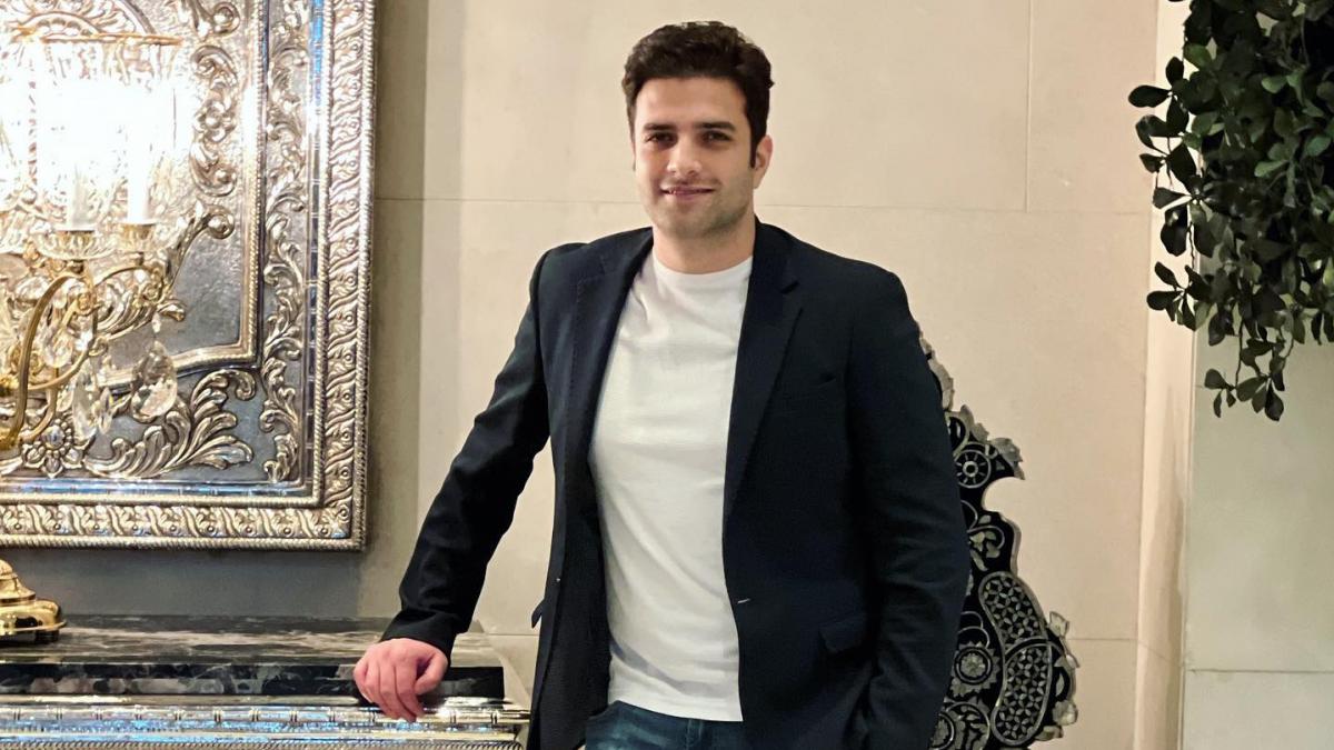 टीना डाबी के एक्स-हस्बैंड और IAS अतहर आमिर खान (Credit- Athar Aamir Khan Instagram)