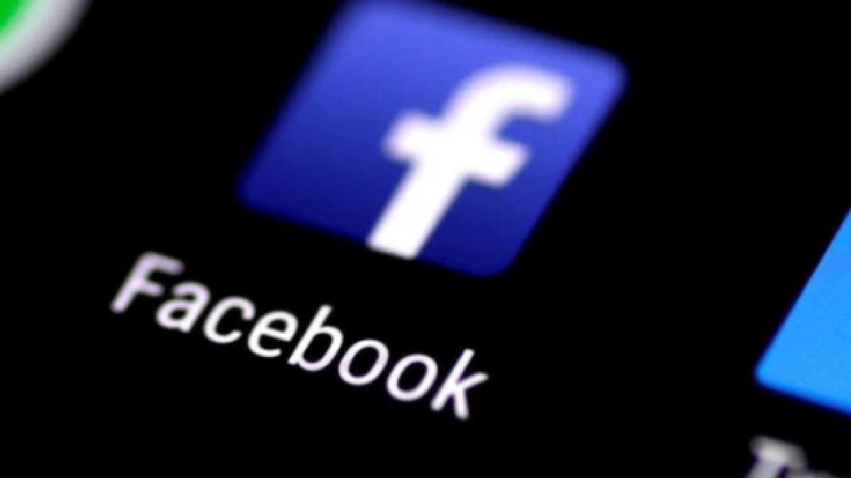 रूस ने Facebook पर बैन लगाया.