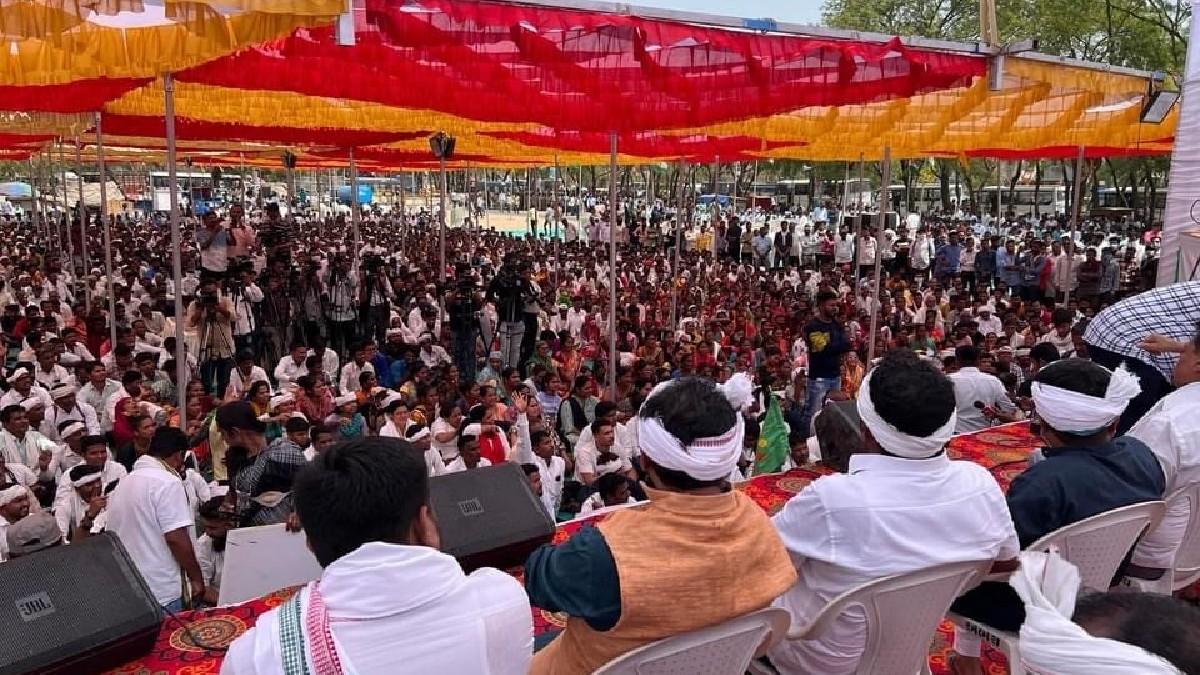 Gujarat: पार-तापी-नर्मदा नदी परियोजना का विरोध, आदिवासियों को लेकर कांग्रेस का प्रदर्शन