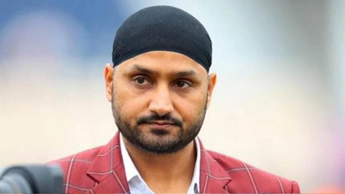 Harbhajan Singh : चहल को टीम में शामिल नहीं किए जाने पर हैरान दिखे हरभजन सिंह, बोले – “उसके बिना नहीं…” Harbhajan Singh