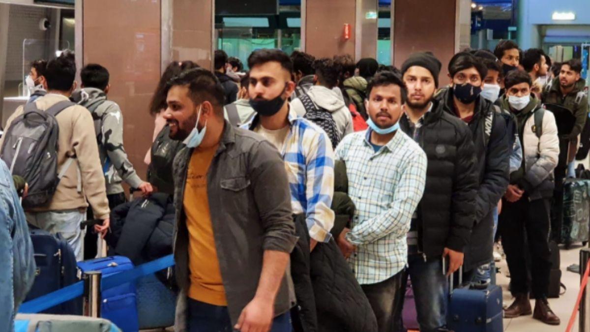 यूक्रेन में फंसे भारतीयों को रेस्क्यू करने की कवायद जारी है