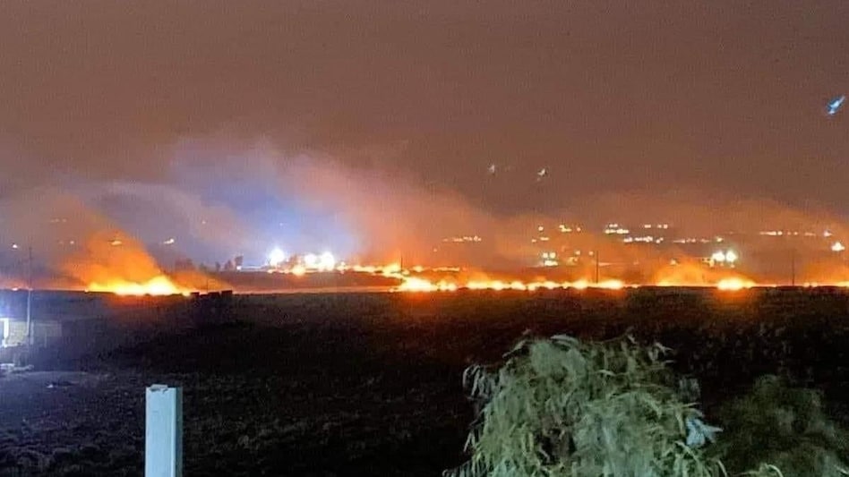 इराक में अमेरिकी दूतावास पर गिरे 6 बैलेस्टिक मिसाइल, कैंपस में भीषण आग - missile attack on Erbil Multiple rockets fired towards US Embassy compound in Iraq NTC - AajTak