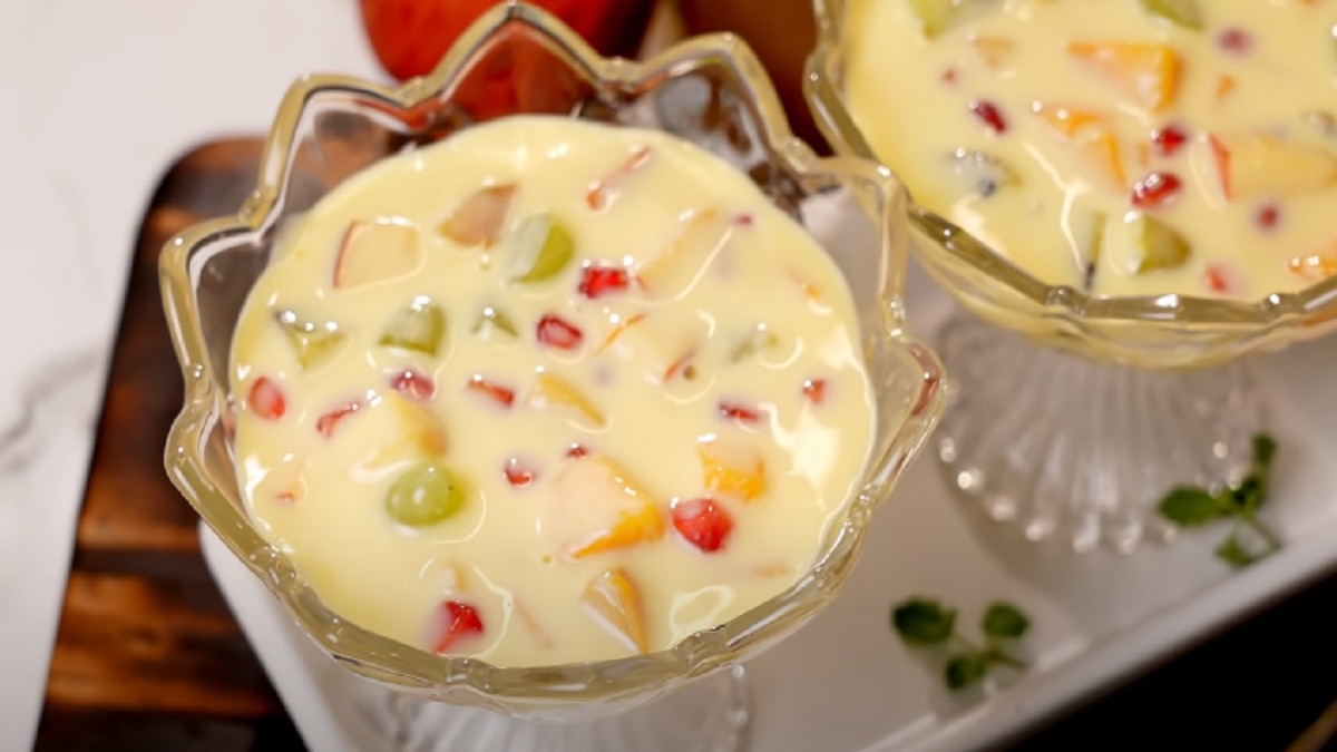 Special Fruit Custard