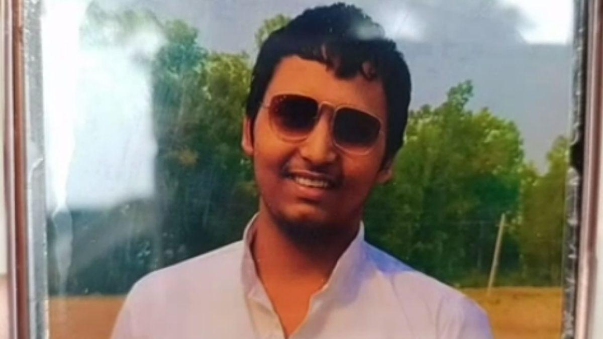 क्लास में टीचर के सामने 12वीं के छात्र की चाकू गोदकर हत्या, चल रहा था एग्जाम.