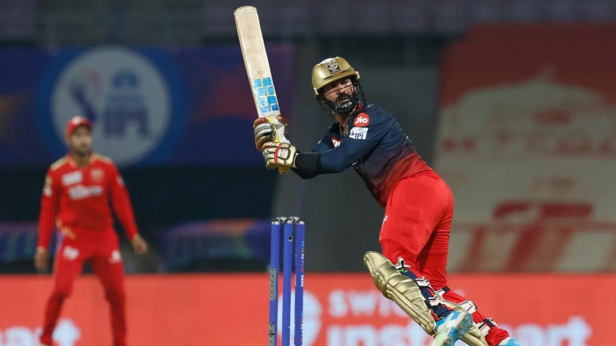 Dinesh karthik (iplt20.com)