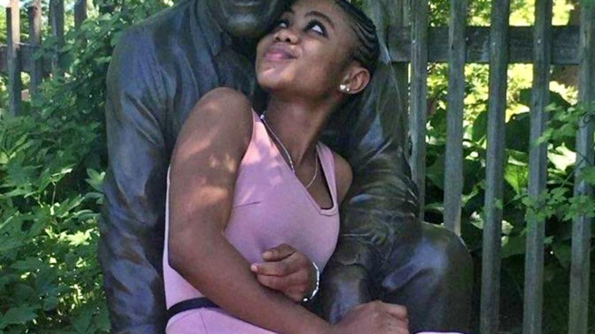 यूक्रेन में फंसी थी महिला (फ़ोटो- ट्विटर) 