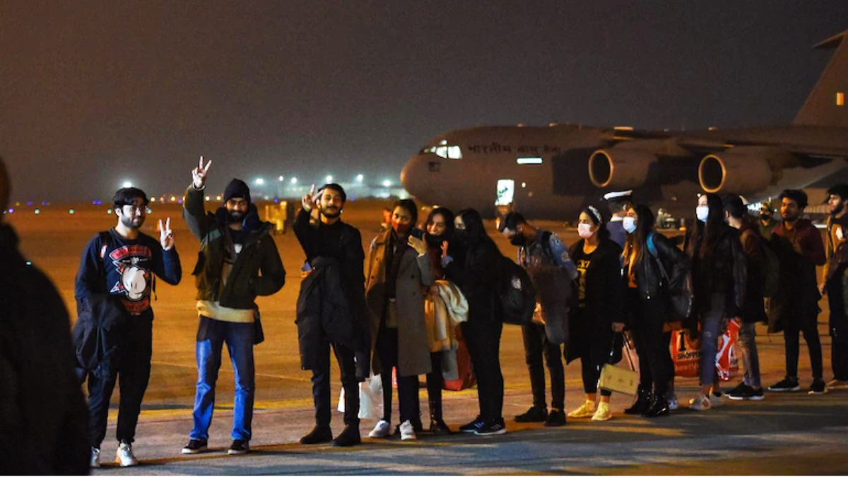 भारत में पढ़ाई पूरी करना इतना भी आसान नहीं होगा (फोटो- पीटीआई)