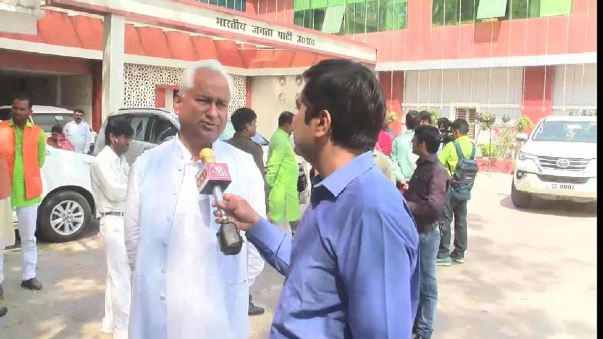 नीरज बोरा 