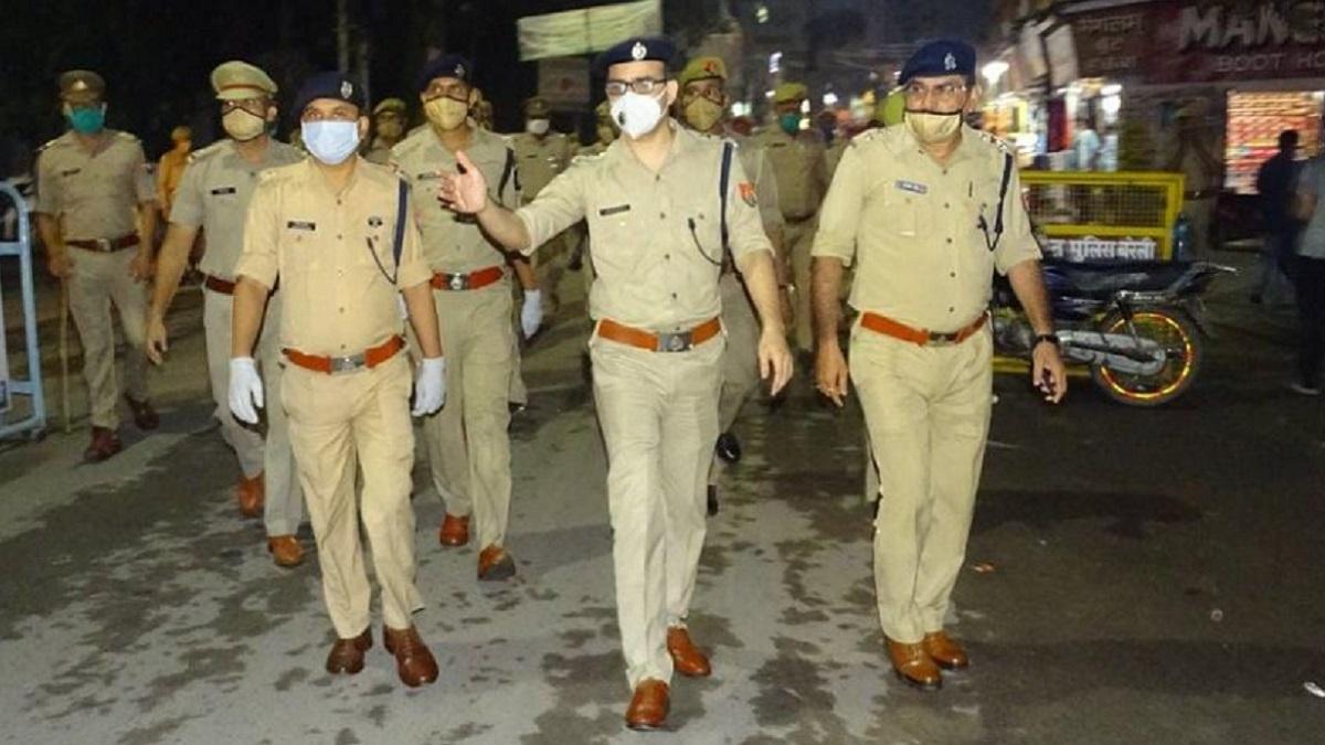 Law and Order: पुलिस में क्या होता है 'निगरानी' का मतलब? क्यों पड़ती है ज़रूरत? - law and order district police station criminal suspect surveillance procedure motive police crime LNO - AajTak