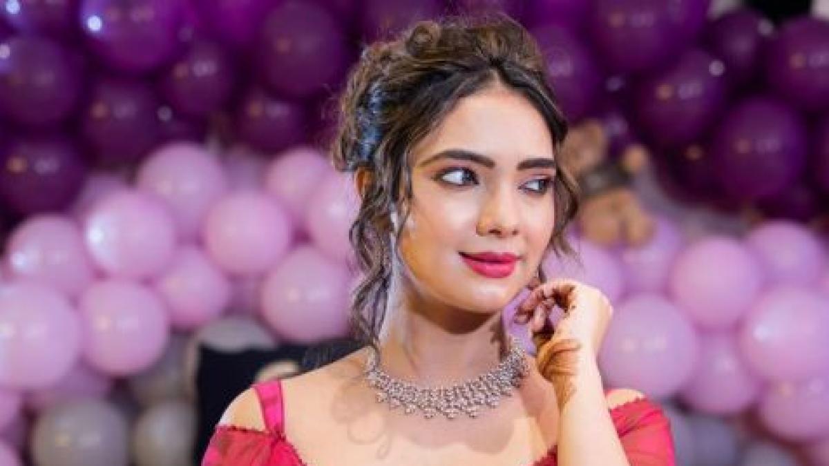 कुमकुम भाग्य फेम Pooja Banerjee ने शेयर की नन्ही बेटी की पहली तस्वीर, बताया क्या रखा नाम