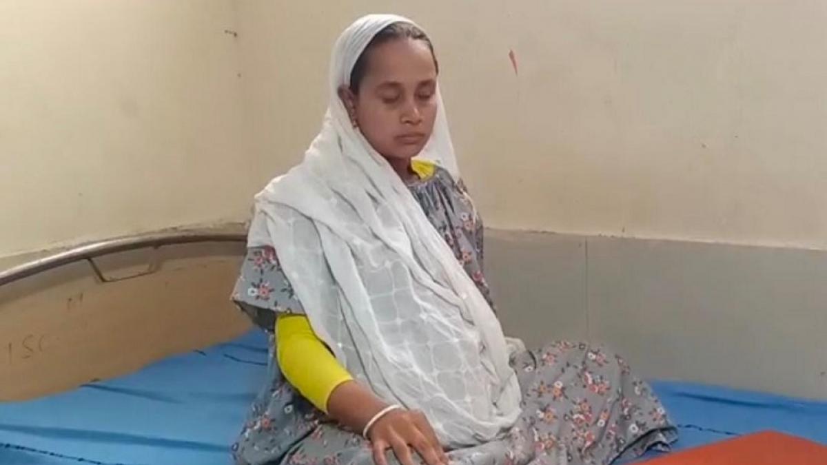 गर्भवती महिला ने अस्पताल से दिया परीक्षा