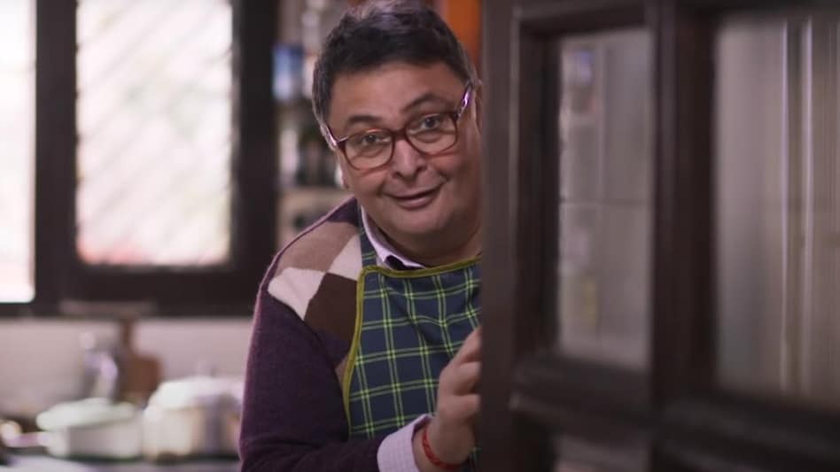 Sharmaji Namkeen Public Review: ऋषि कपूर को देख इमोशनल हुए फैंस, बोले- लेजेंड कभी नहीं मरते - Sharmaji Namkeen Twitter Reaction Rishi Kapoor Paresh Rawal movie tmov - AajTak