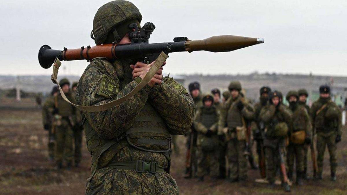 Russia-Ukraine War से बढ़ी महंगाई की मार (सांकेतिक फोटो)