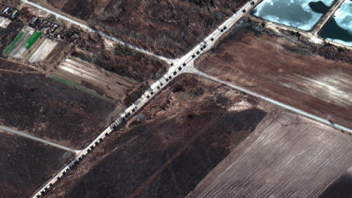 रूस के 64 KM लंबे सैन्य काफिले की 3D इमेज देखें, यूक्रेन की राजधानी कीव को घेरने की है बड़ी तैयारी