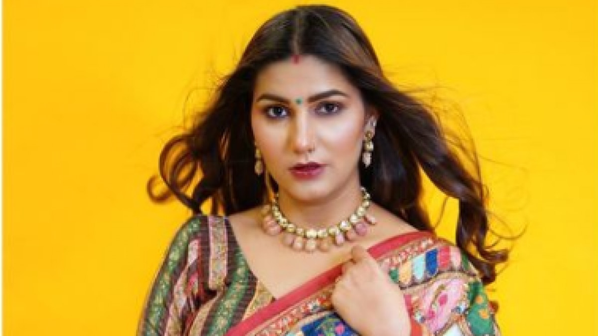  सपना चौधरी