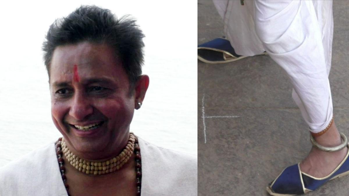 बनारस: जूते पहनकर 'हनुमान चालीसा' पर सिंगर सुखविंदर ने किया डांस, मचा बवाल