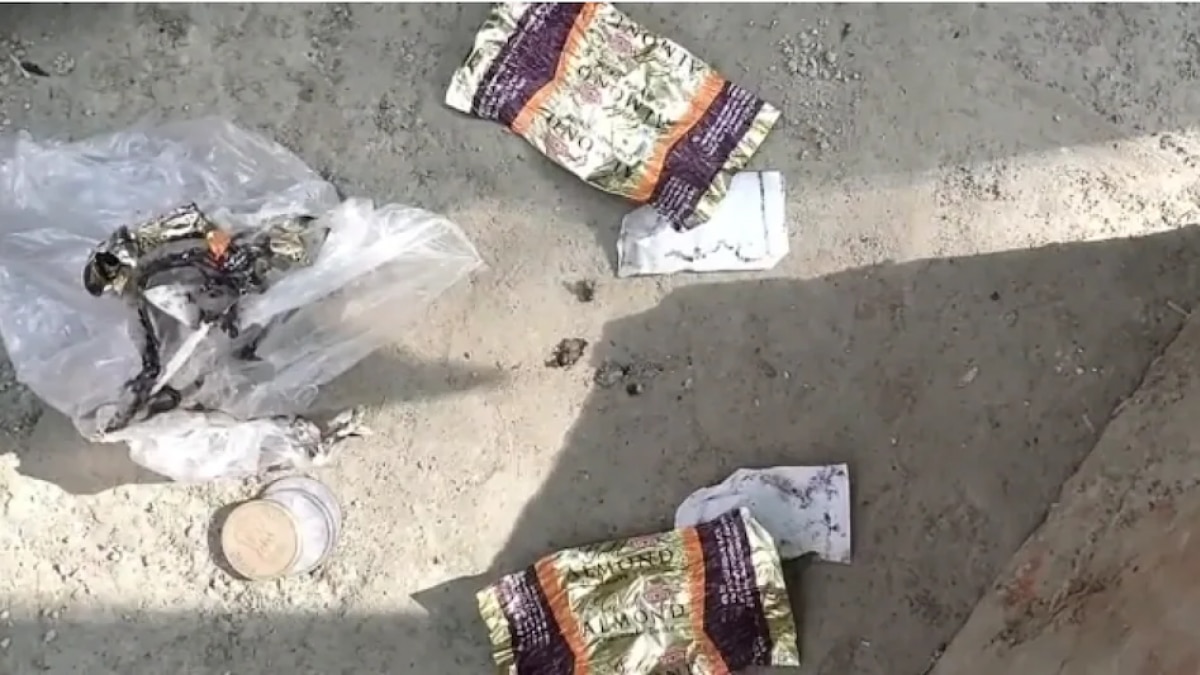 टॉफी खाने से चार बच्चों की मौत