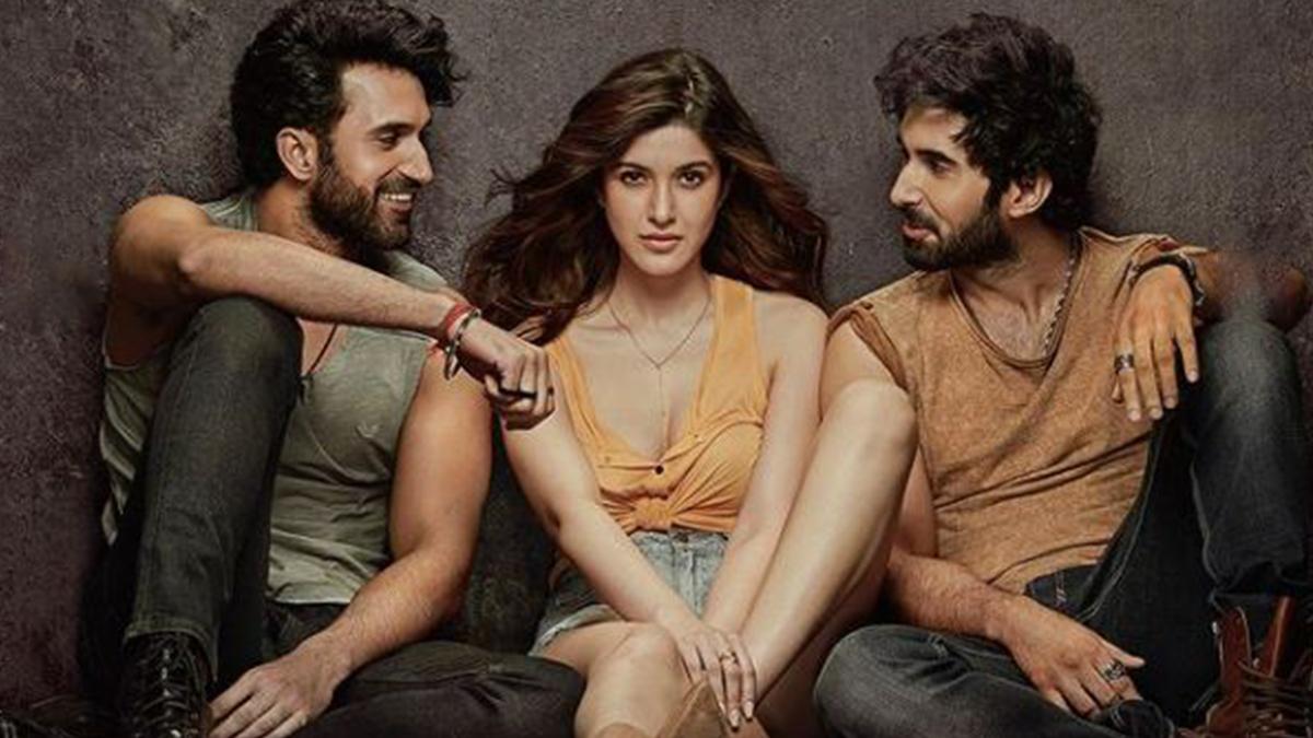 शनाया कपूर,  लक्ष्य और गुरफतेह सिंह पीरजादा