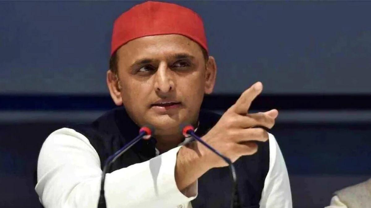 अखिलेश यादव बोले- बीजेपी की सीटें कम हुईं. 