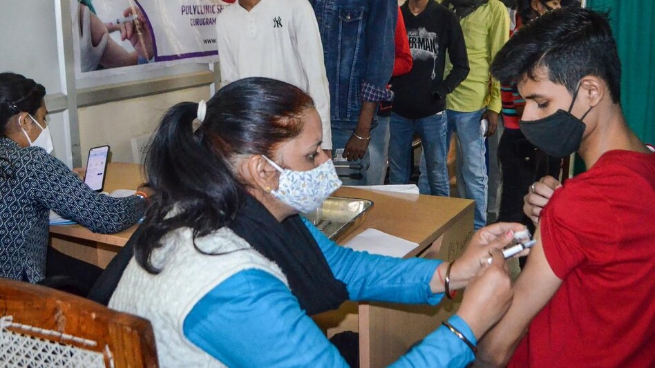 Corona Vaccination- 16 मार्च से 12-14 साल के बच्चों को भी लगेगी कोरोना वैक्सीन Corona Vaccination- 16 मार्च से 12-14 साल के बच्चों को भी लगेगी कोरोना वैक्सीन