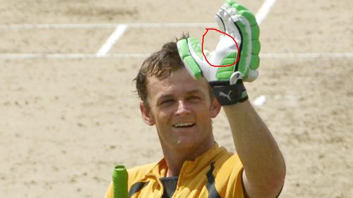 Adam Gilchrist (Twitter)