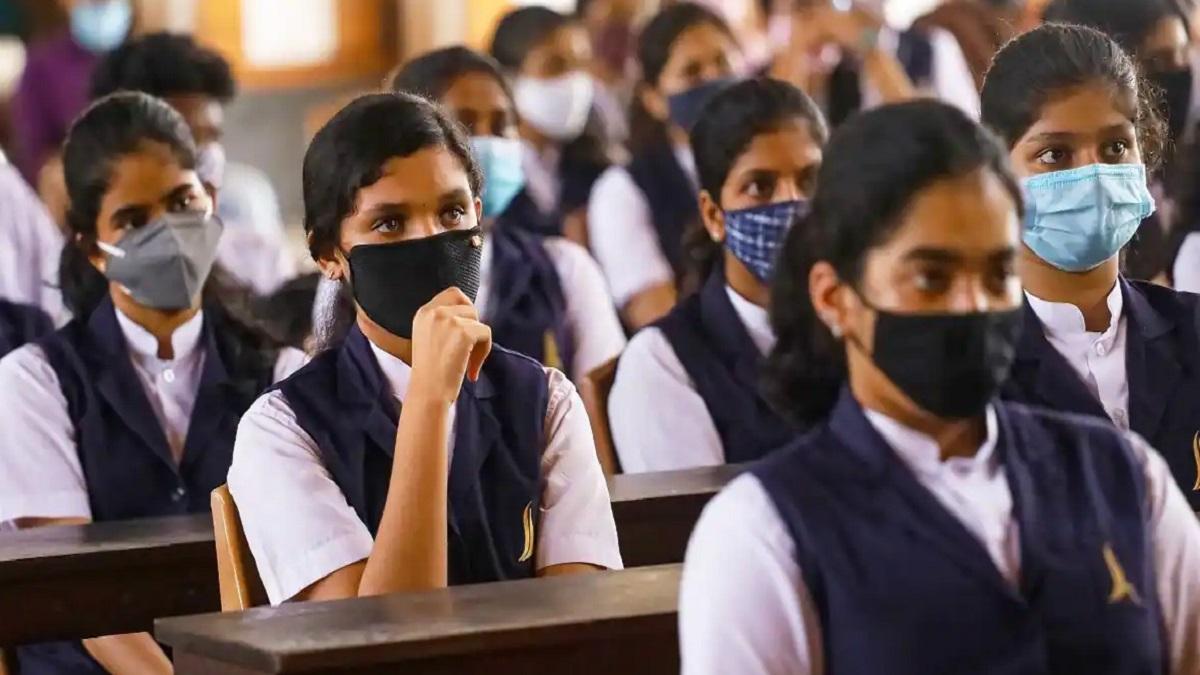 एग्जाम के बीच बेंगलुरु के 6 स्कूलों को मिली बम की धमकी (सांकेतिक फोटो)