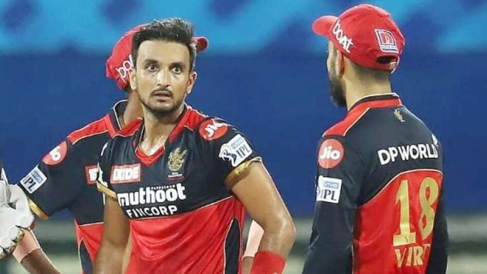 Harshal Patel and Virat Kohli (File Photo)