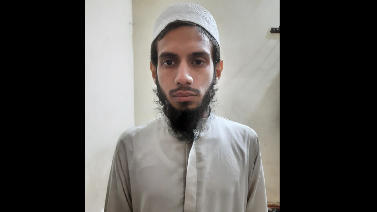 गिरफ्तार स्टूडेंट