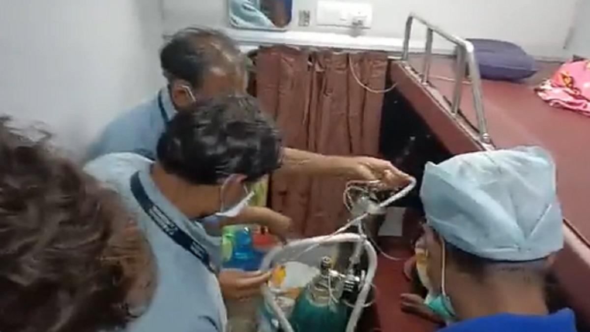 नन्ही जान की मदद को पहुंचे भोपाल के लोग