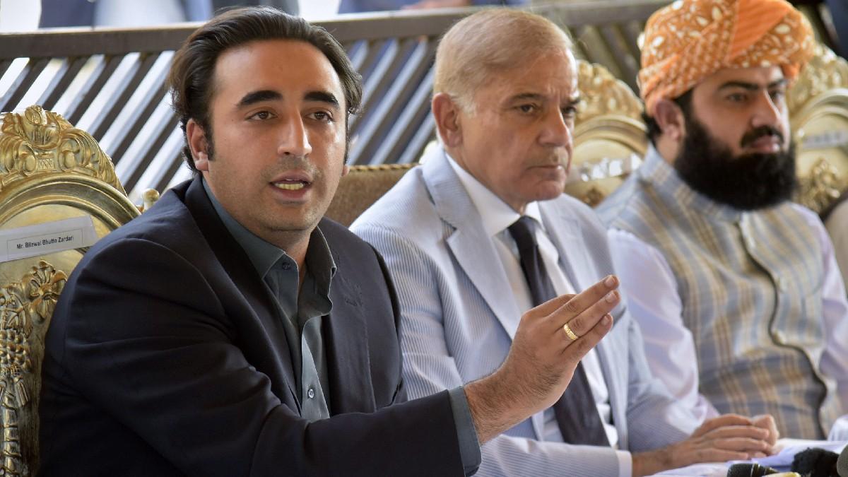 पाकिस्तान में संयुक्त विपक्ष ने इमरान को हराया. (फाइल)