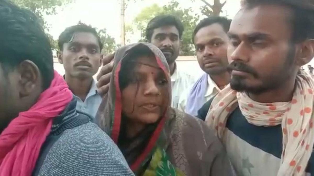 मृतक मुन्नीलाल के परिजन