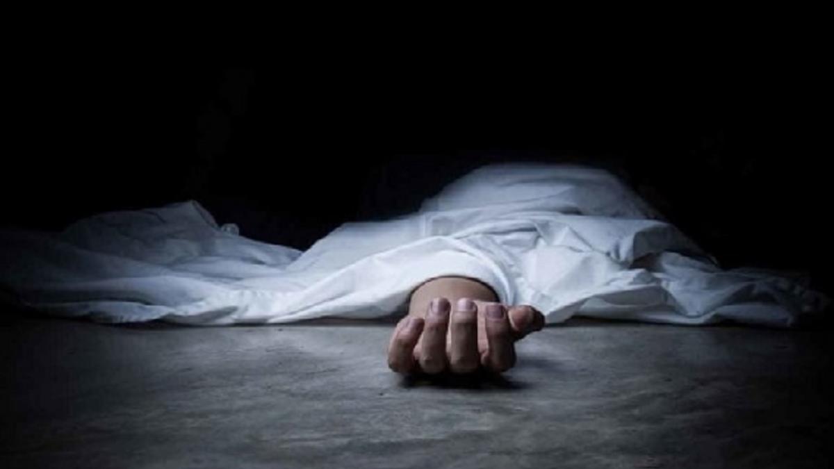 UP: जालौन में 8 साल के बच्चे का गला झूले की रस्सी में फंसा, मौत