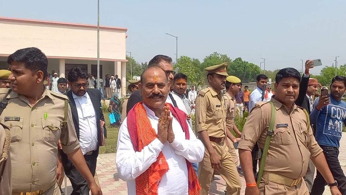 निषाद पार्टी के विधायक विपुल दुबे को मारने की रजी जा रही थी साजिश