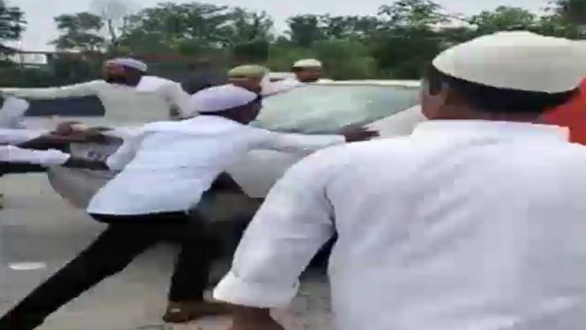 सुपौल: ईद की नमाज के बाद घर लौट रहे लोगों पर चढ़ी कार, 5 लोग जख्मी