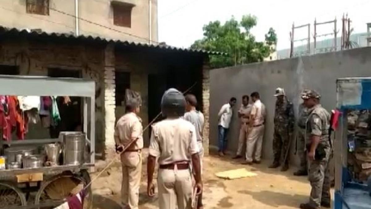 सनकी पति ने कर दी पत्नी की हत्या