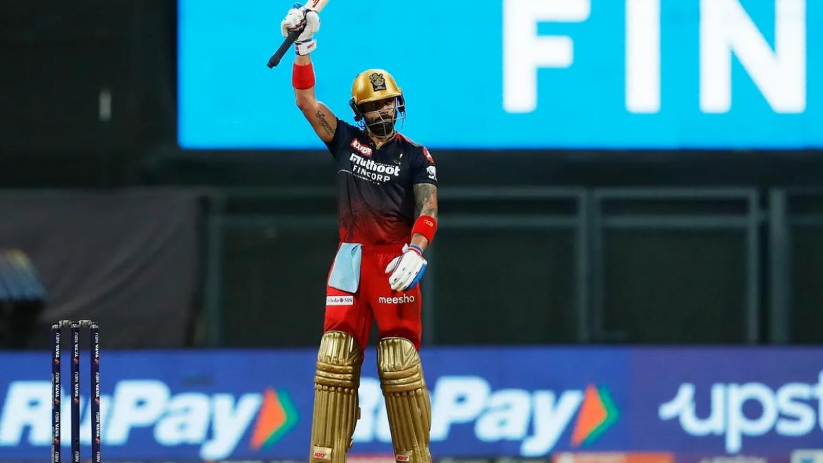 RCB Vs GT IPL 2022: कोहली-मैक्सवेल के कमाल से जीती RCB, प्लेऑफ में पहुंचने की उम्मीद बरकरार