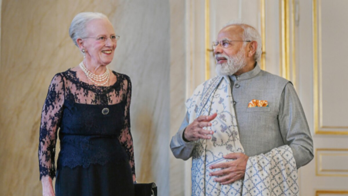 पीएम मोदी ने दिए खास तोहफे (पीटीआई)