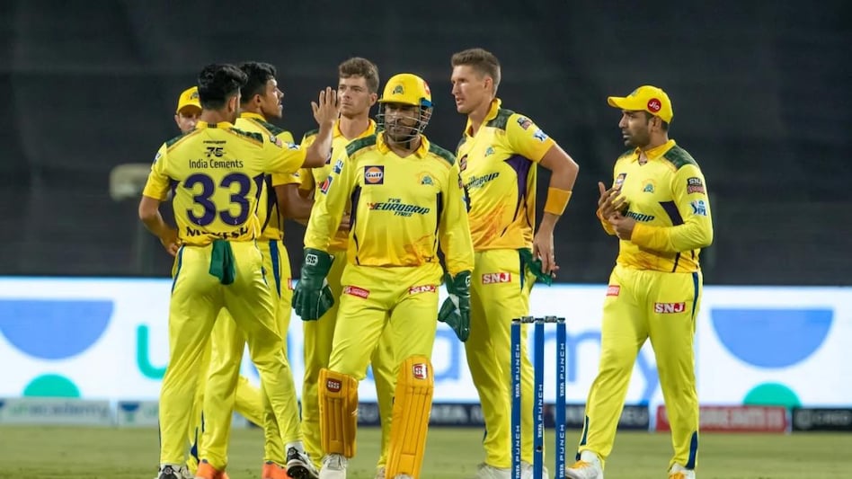 IPL 2022: CSK का नेट-रनरेट अब पॉजिटिव में, क्या प्लेऑफ में पहुंचेगी धोनी की  टीम? - chennai super kings playoff equation after csk vs dc match ipl 2022  ms dhoni tspo - AajTak