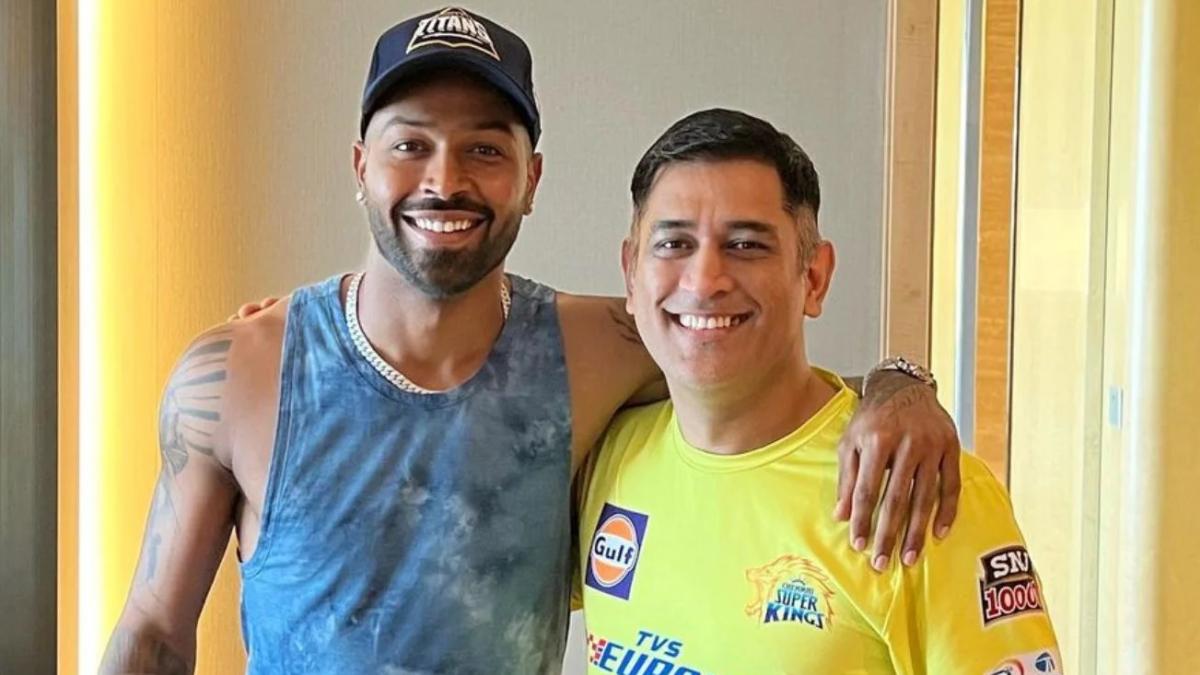 Hardik Pandya, MS Dhoni (File)