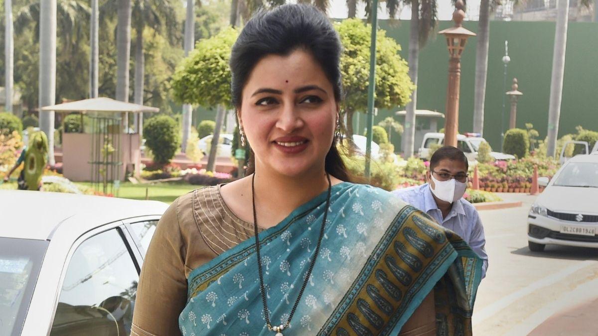 नवनीत राणा (फाइल फोटो)