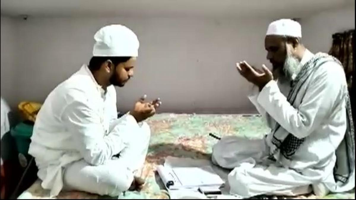 युवक की गांव वालों ने करा दी शादी