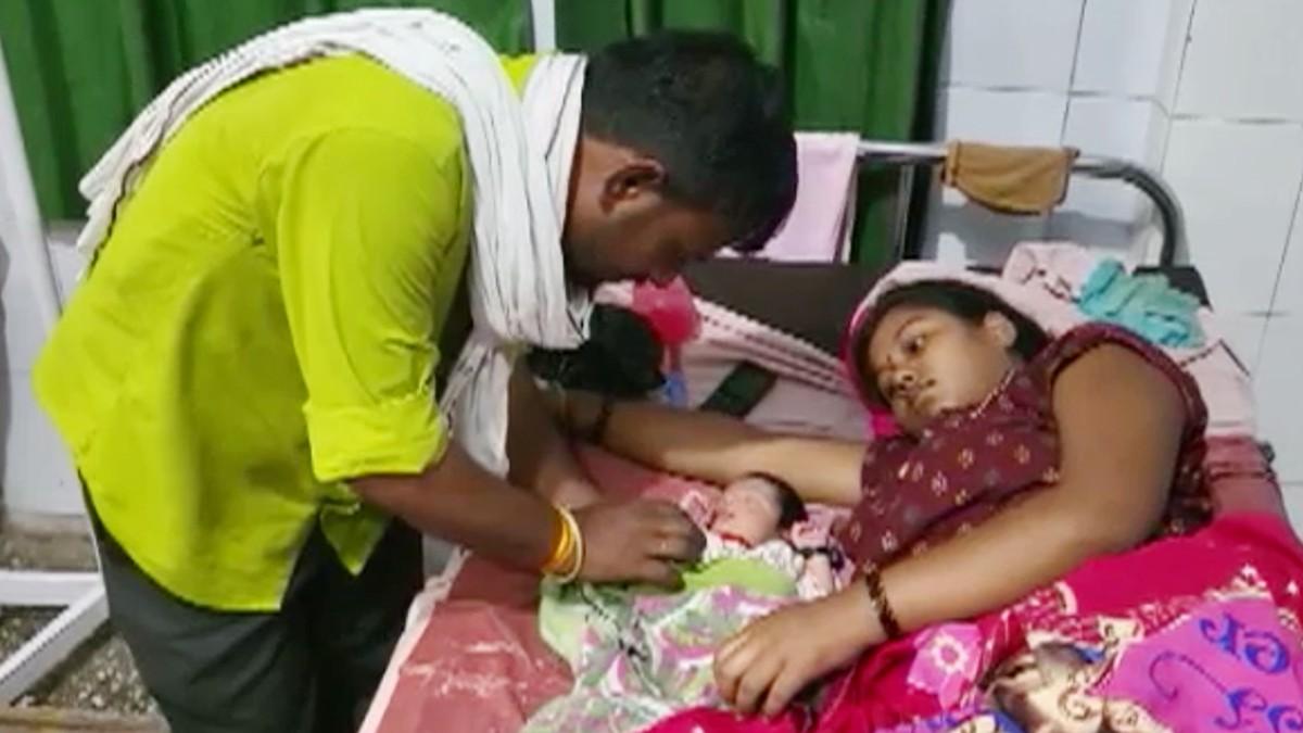 दंपति ने नवजात बच्चे का नाम बृजेश रखा.