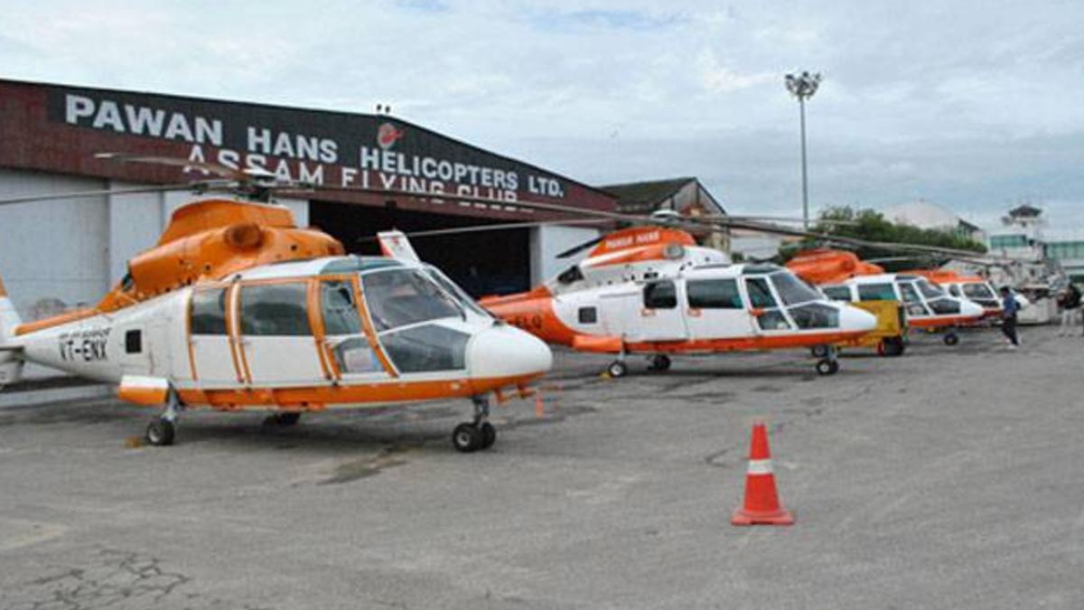 पवन हंस के बेड़े में 43 हेलिकॉप्टर हैं. (फाइल फोटो)