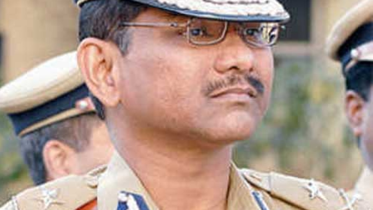 कर्नाटक में IPS ऑफिसर पी रविंद्रनाथ (फेसबुक)