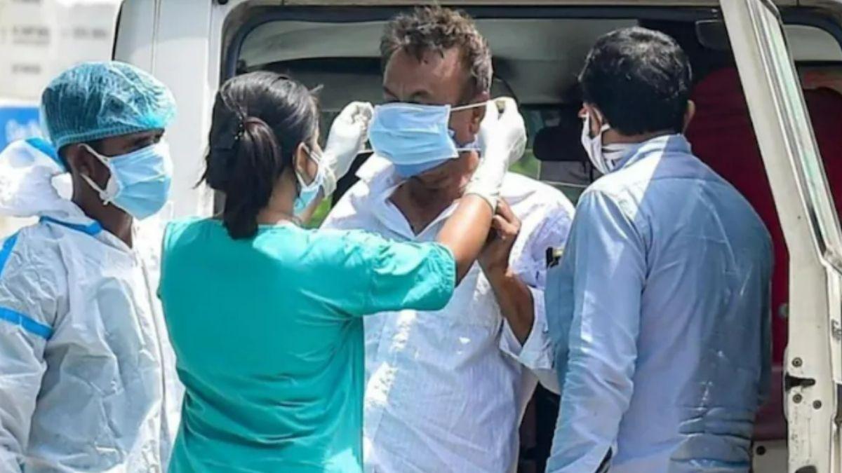 दिल्ली: कोरोना की चपेट में आए 3 मरीजों की मौत, 24 घंटे में 600 से ज्यादा नए केस