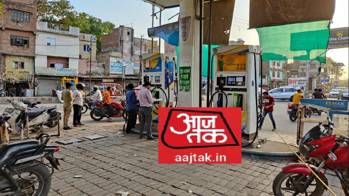 बोतलों में पेट्रोल बेचना पूरी तरह प्रतिबंधित है. 