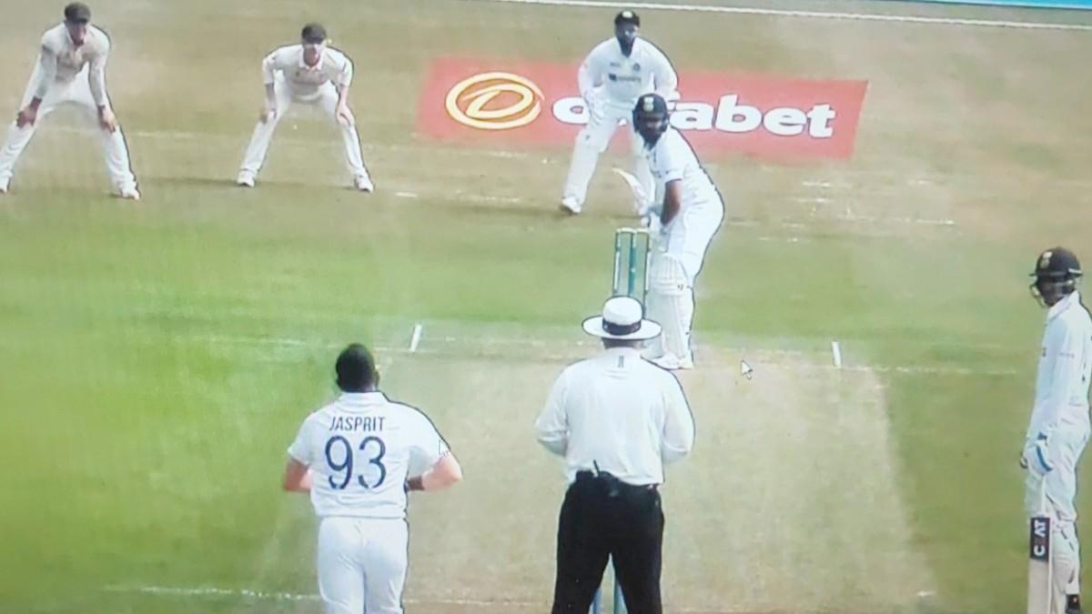 Jasprit Bumrah vs Rohit Sharma (Twitter) 