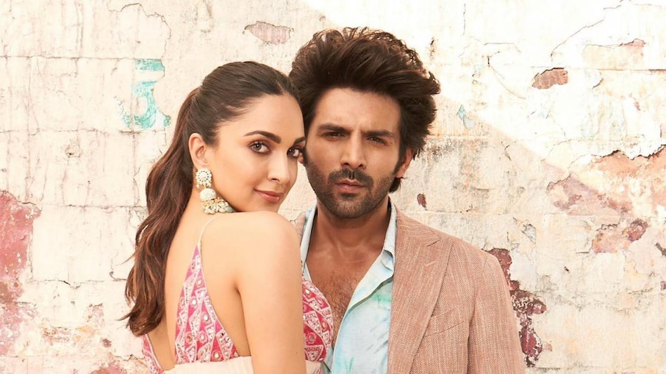 Kartik Aaryan के फैंस पर थी Kiara Advani की बुरी नजर, बताया उनके सामने बनती थीं एक्स्ट्रा स्वीट - kiara advani tried to steal kartik aaryan s fans actress confesses in interview