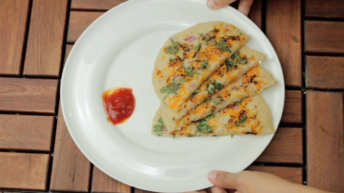 Oats Uttapam Recipe in Hindi